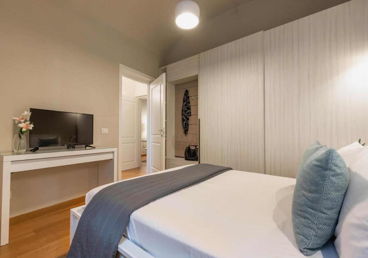 Appartement Near River, Relax And Design Behind The Tower